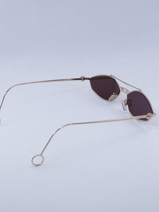 Fendi FE40114U-Y 33U Sunglasses Gold with Chain Oval Frame, Mirror Lenses